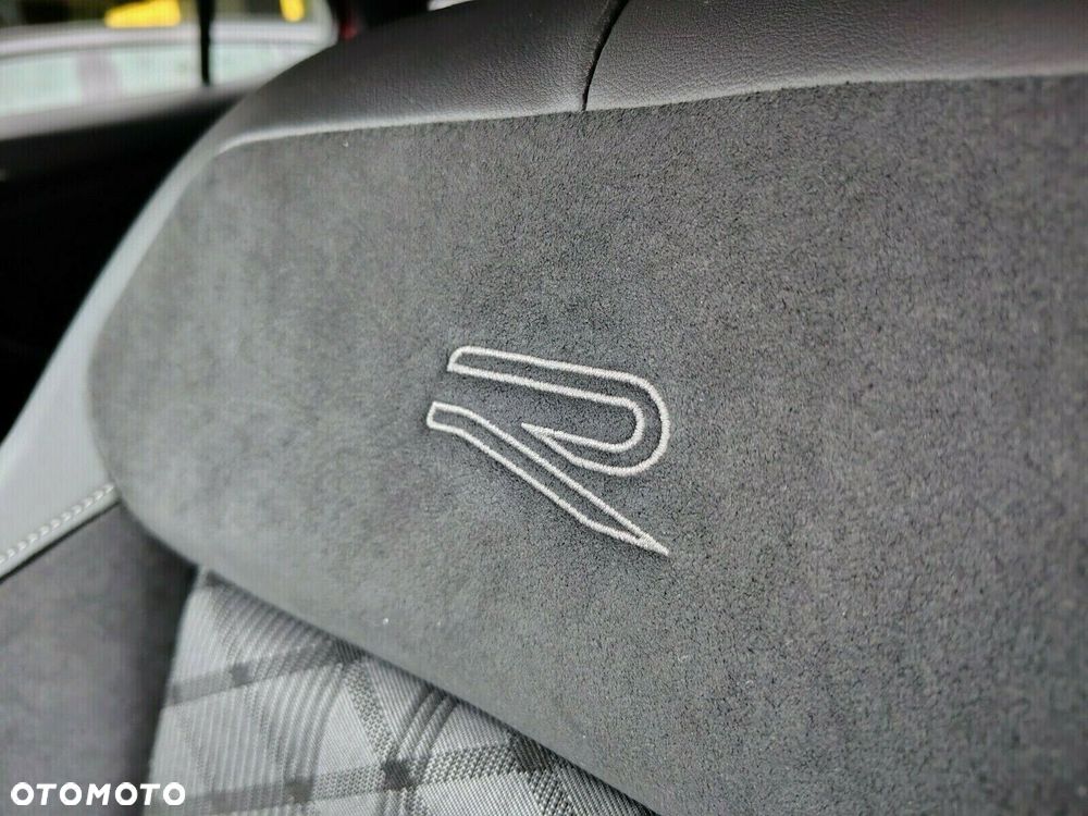 Volkswagen T-Cross - 22