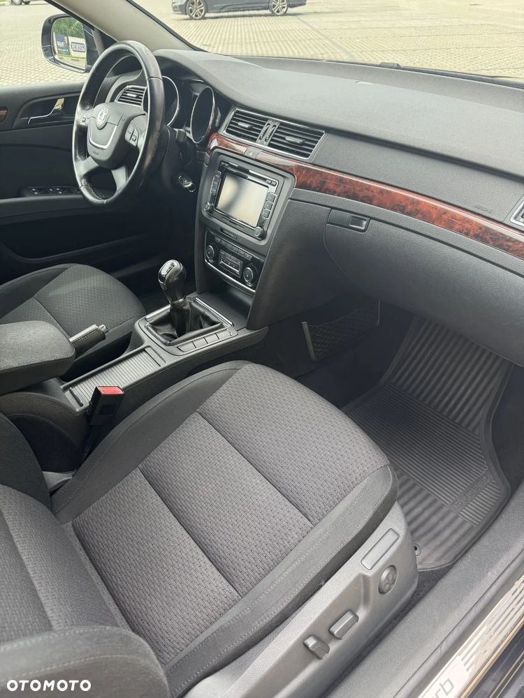 Skoda Superb 1.8 TSI Elegance - 11