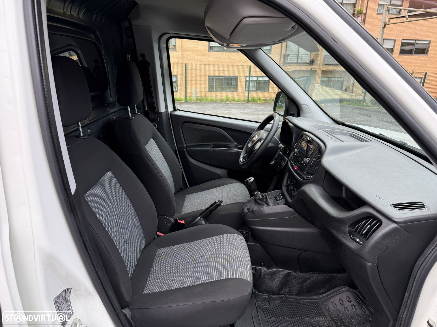 Fiat Doblo 1.3 Multijet - 10