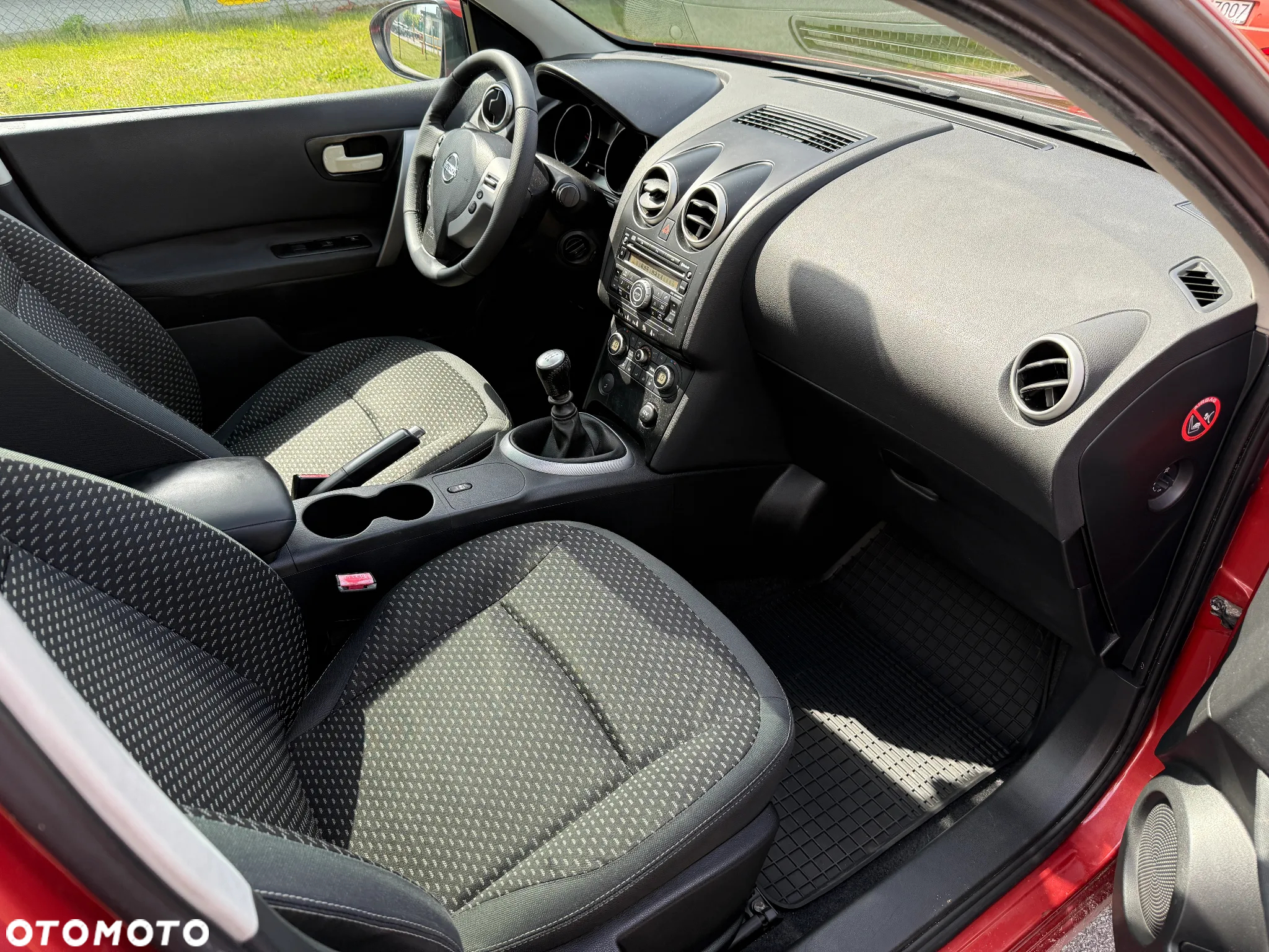 Nissan Qashqai - 11