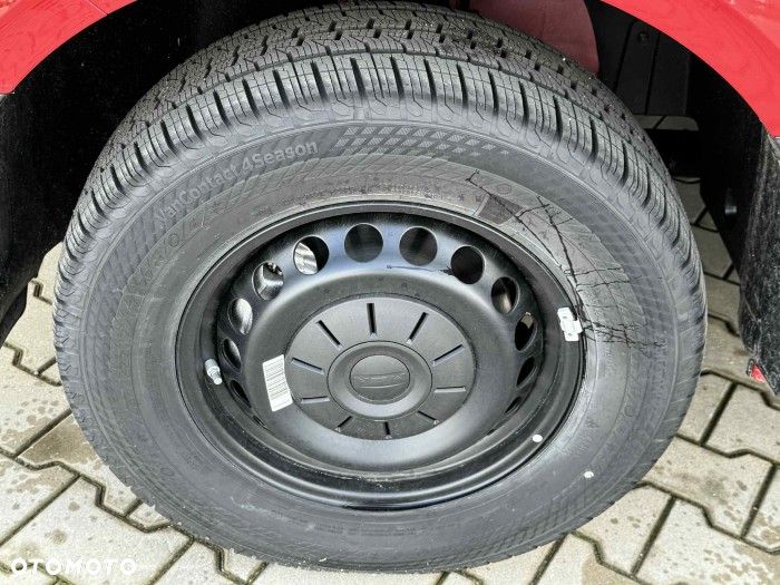 MAN TGE 3.140 FURGON 4x2F SB - 16