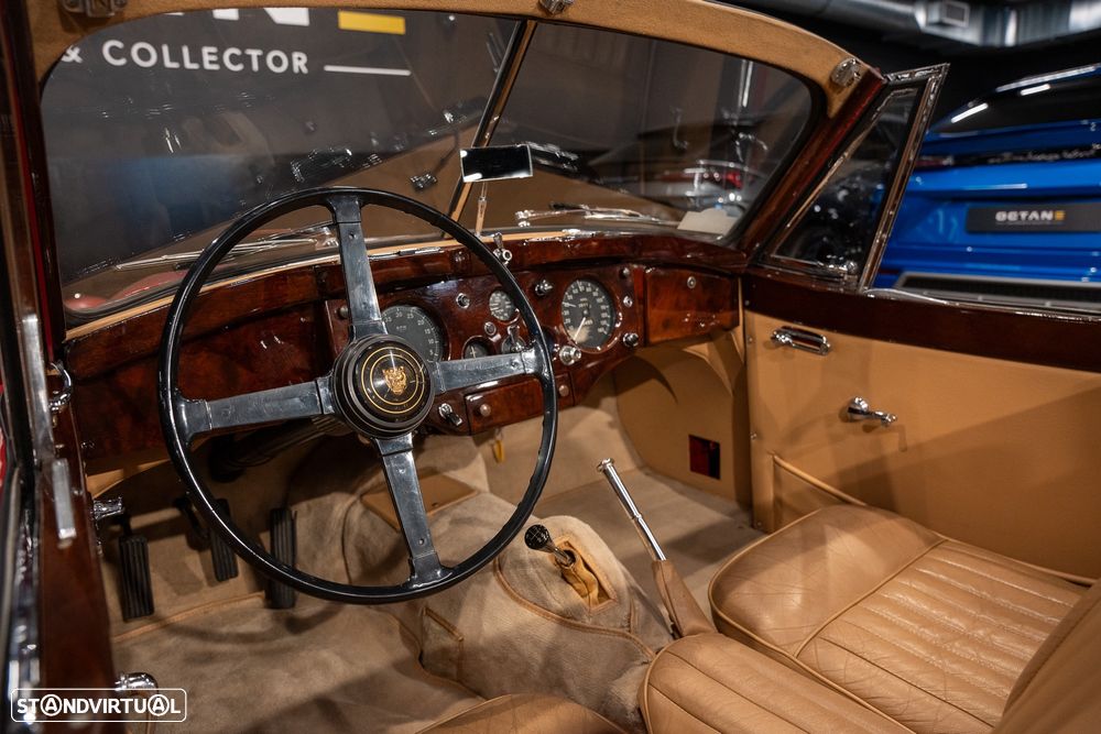 Jaguar XK140 - 19