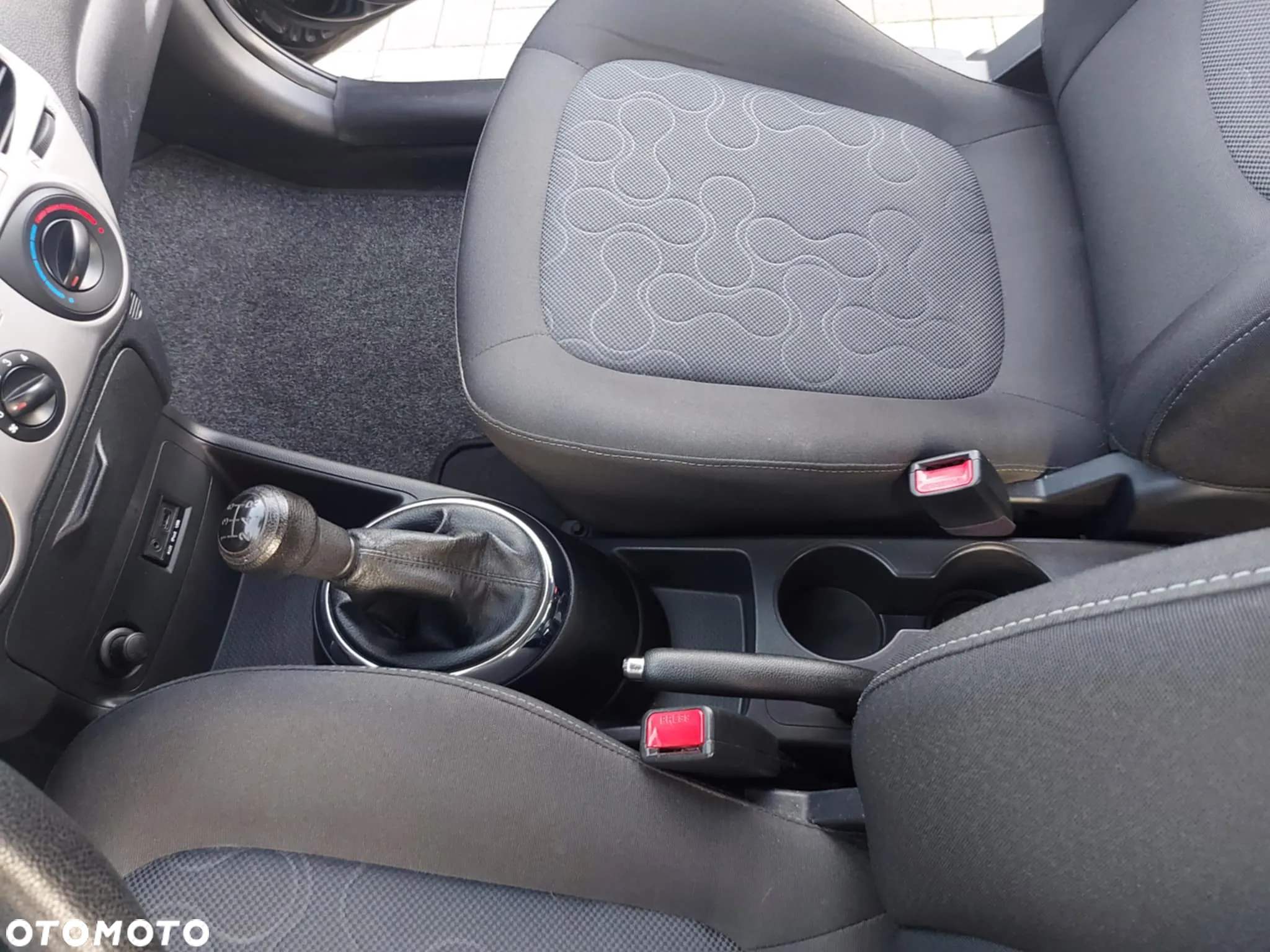 Hyundai i20 - 9