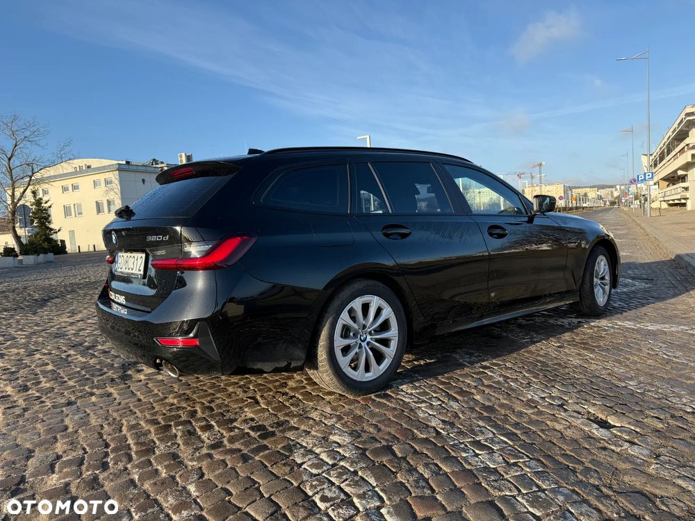 BMW Seria 3 320d xDrive Edition Luxury Line Purity - 5