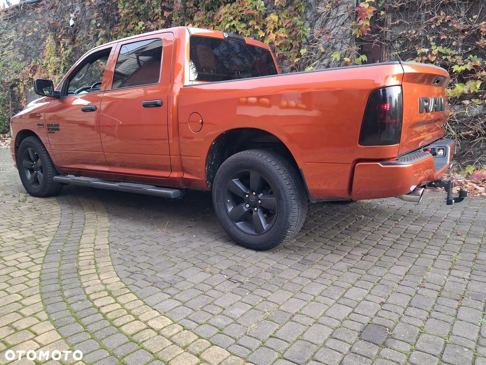 Dodge RAM 1500 5.7 4x4 - 19