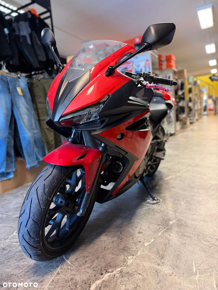 Honda CBR - 2