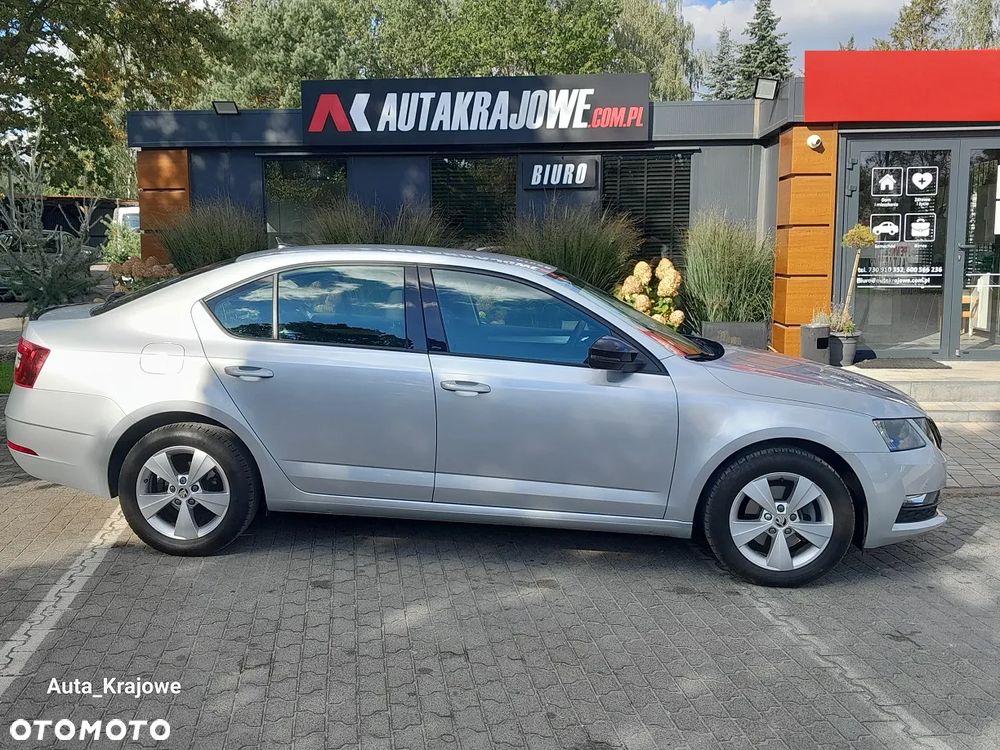 Skoda Octavia 1.5 TSI ACT Ambition - 8