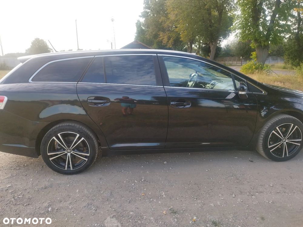 Toyota Avensis 2.0 Sol plus - 5