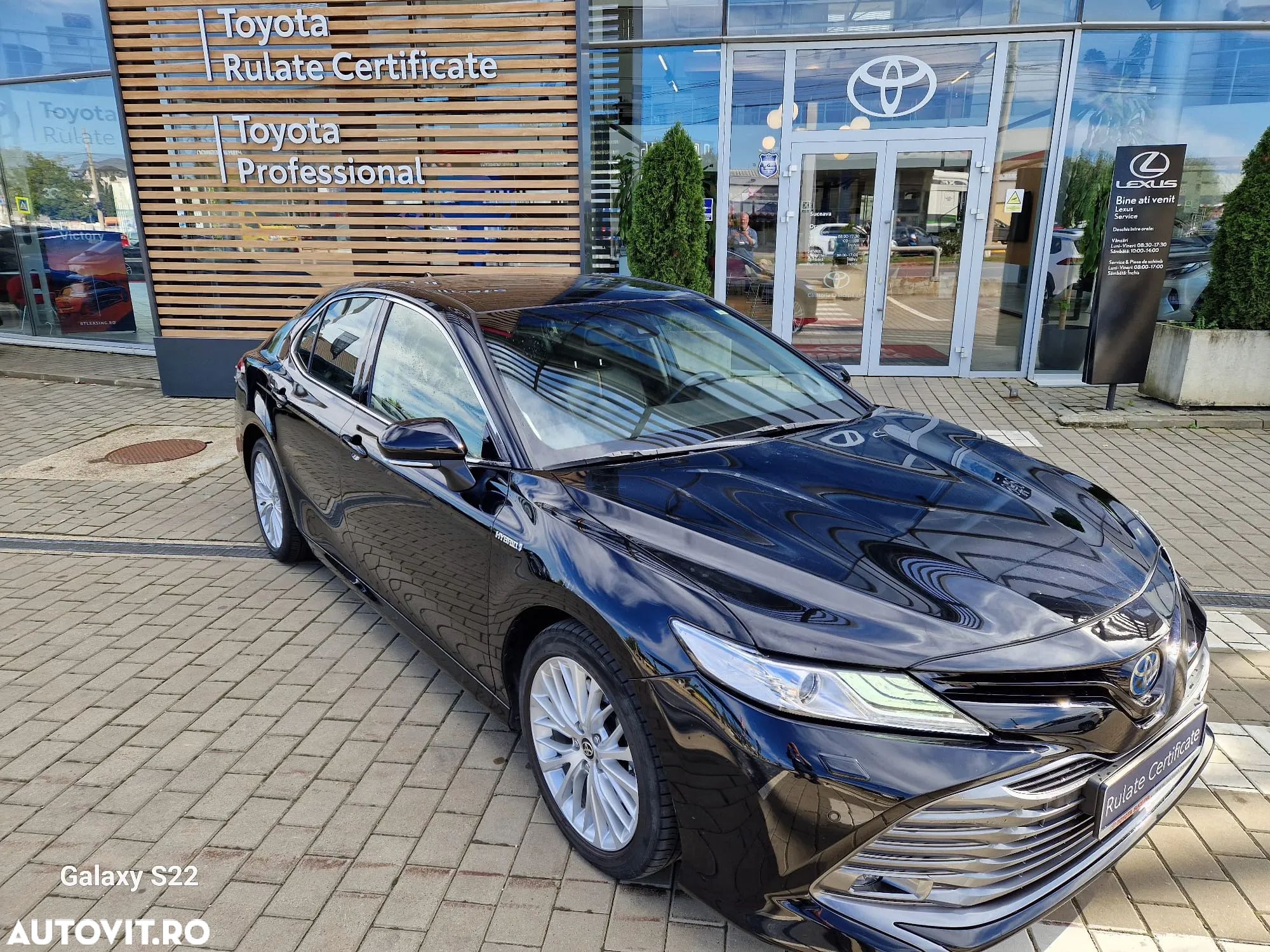 Toyota Camry 2.5 Hybrid Exclusive - 1