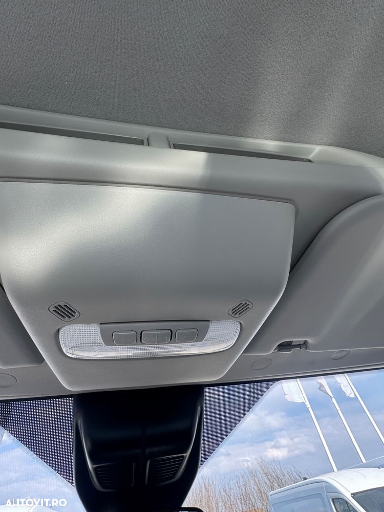 Ford Transit Single Chassis Cab 350L (L3H1) - 10