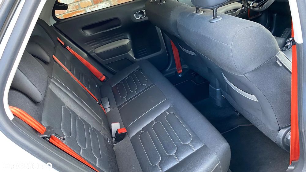 Citroën C4 Cactus - 10