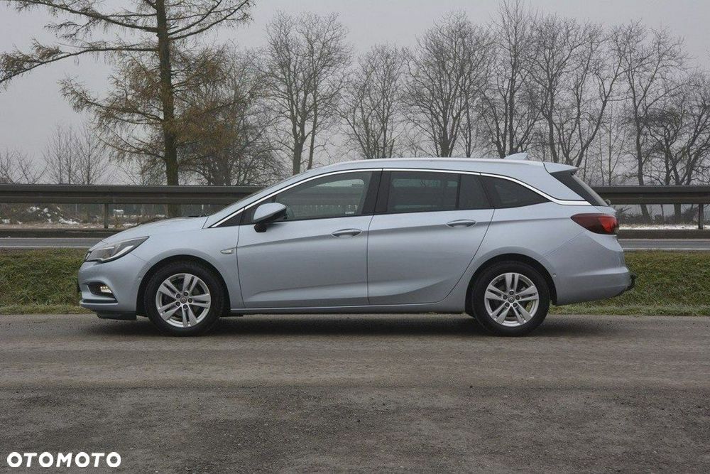 Opel Astra 1.6 D (CDTI) Start/Stop Innovation - 4