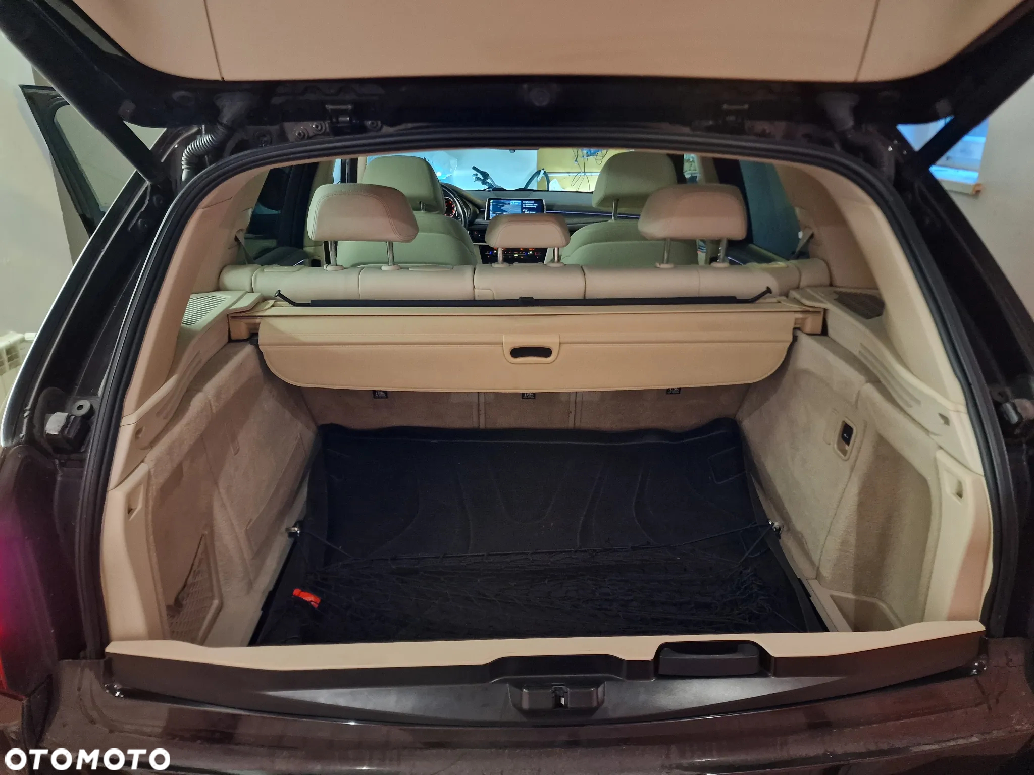 BMW X5 xDrive35i - 22