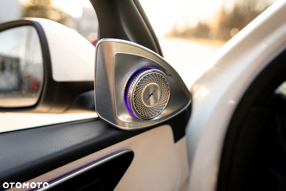 Mercedes-Benz Klasa C 300 9G-TRONIC Avantgarde Advanced - 15