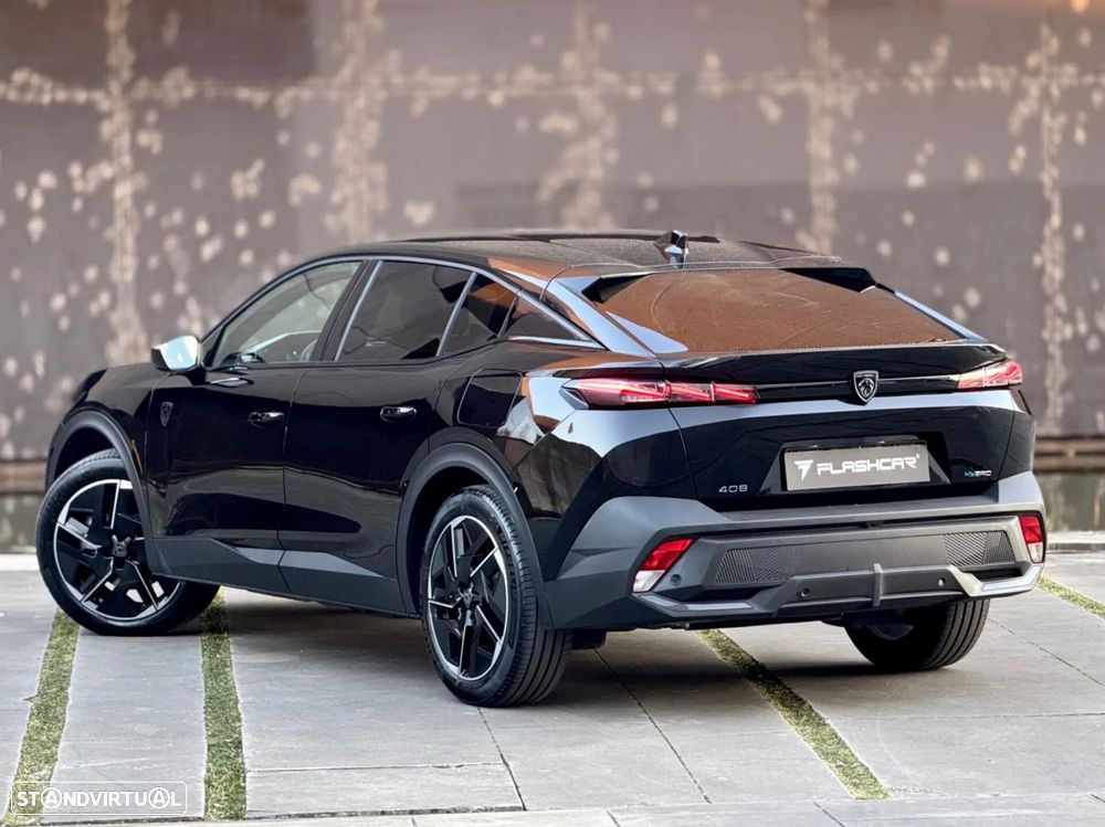Peugeot 408 1.6 Hybrid GT e-EAT8 - 29