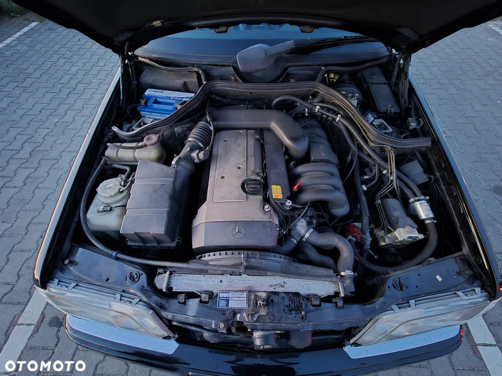Mercedes-Benz Klasa E - 16