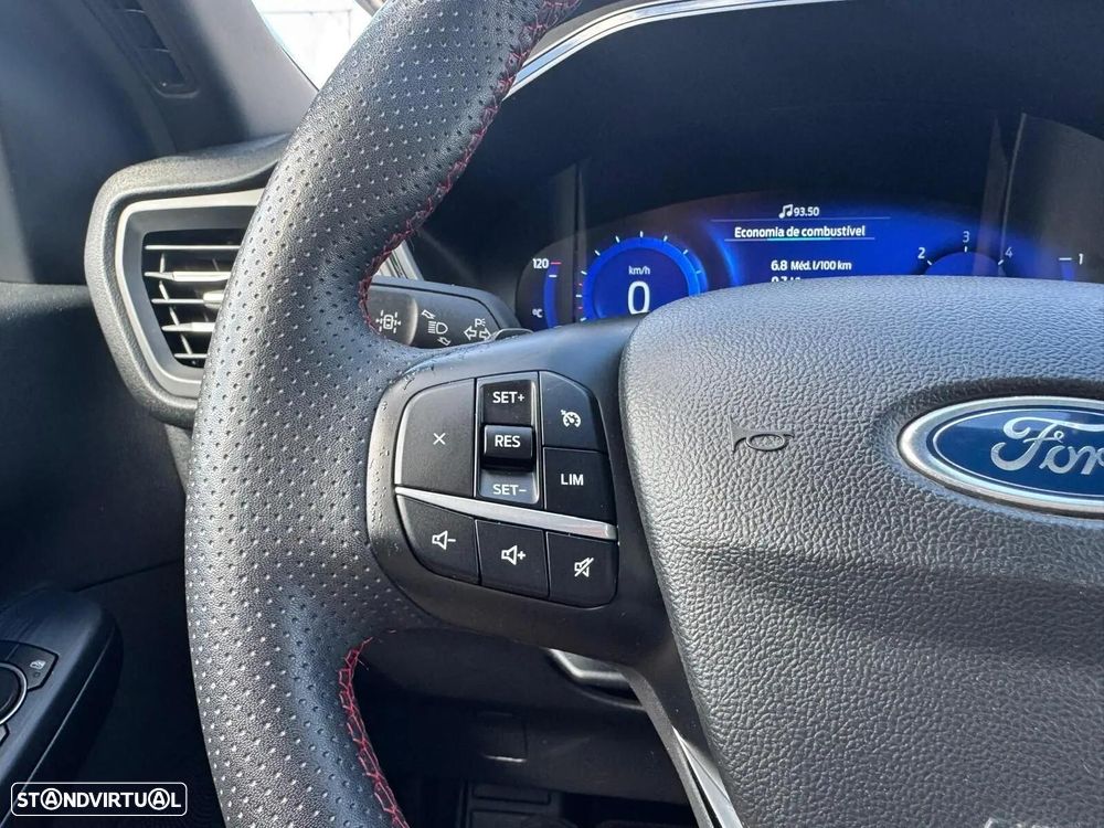 Ford Kuga 1.5 TDCi EcoBlue ST-Line Aut. - 38