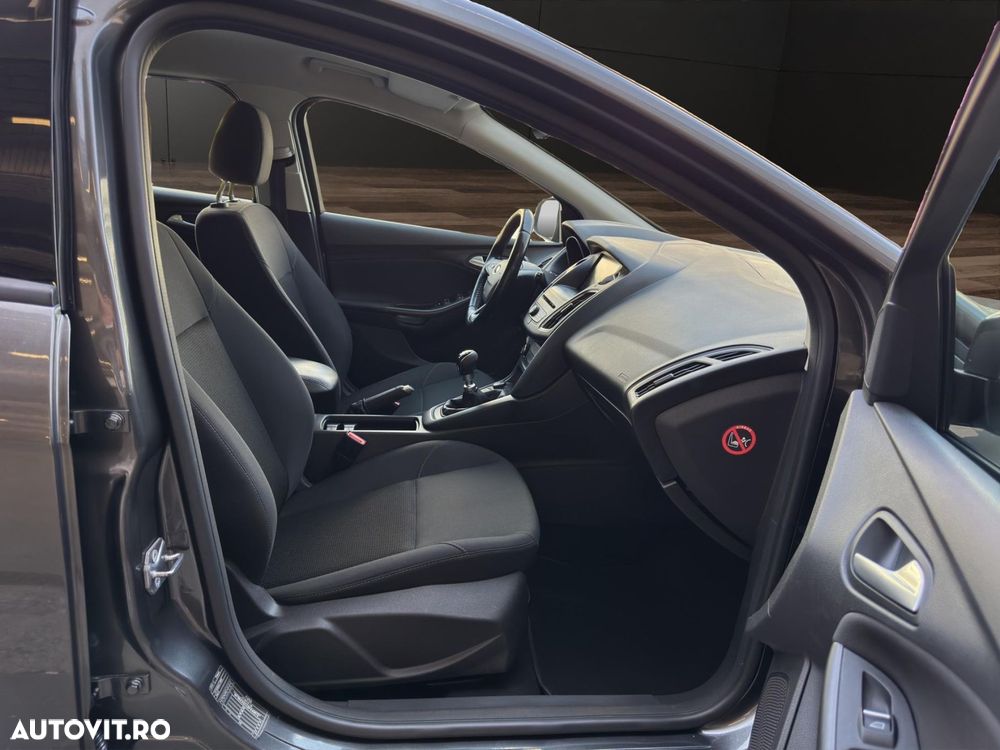 Ford Focus 1.0 EcoBoost Start-Stopp-System Business Edition - 12