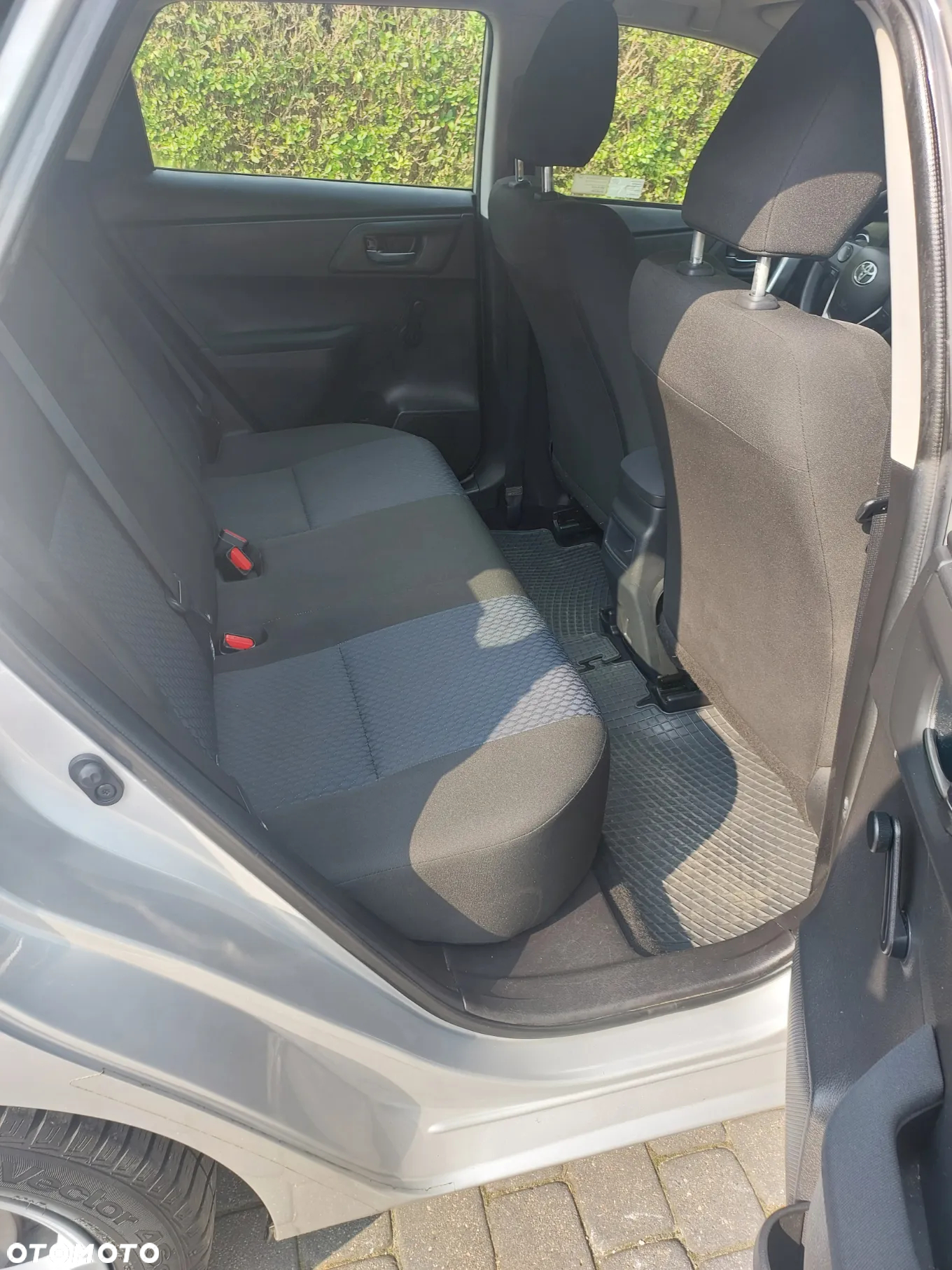 Toyota Auris 1.6 Dynamic - 5