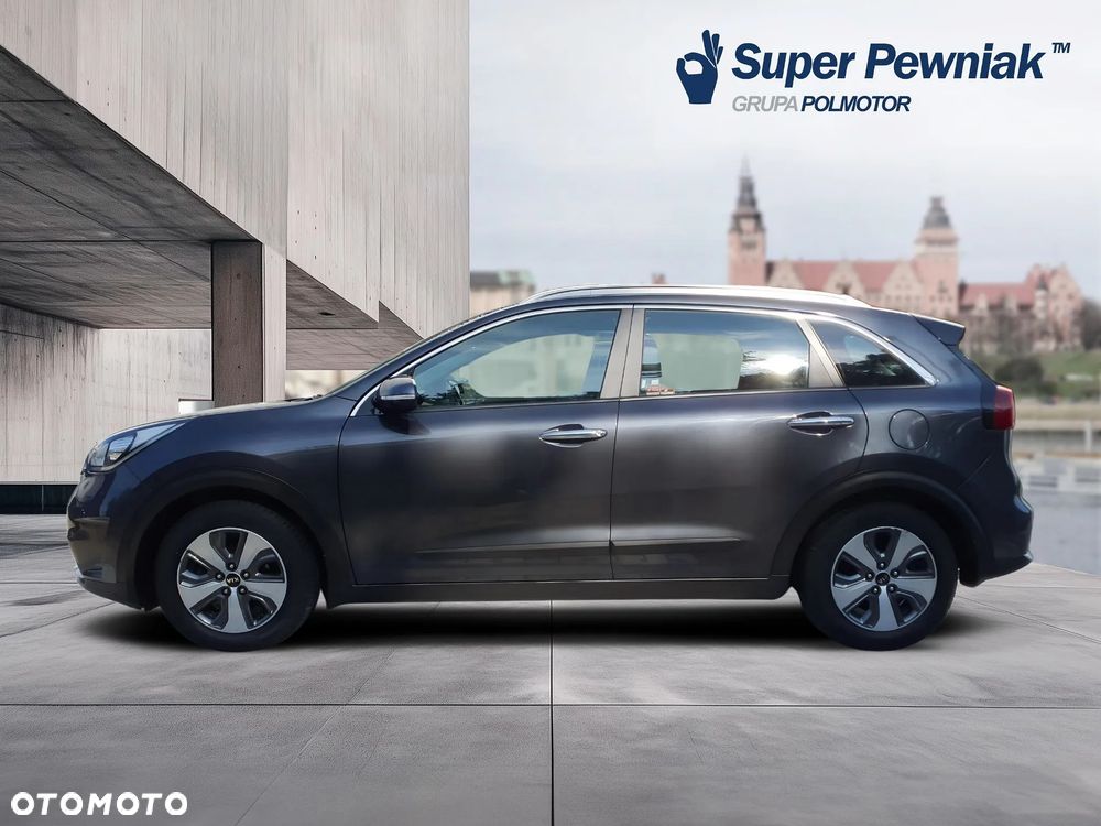 Kia Niro 1.6 GDI Hybrid L - 2