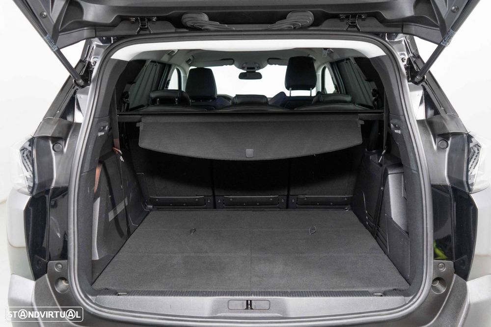 Peugeot 5008 1.2 PureTech Allure Pack EAT8 - 16