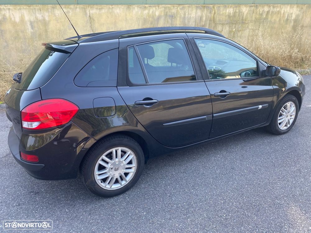 Renault Clio Sport Tourer - 3