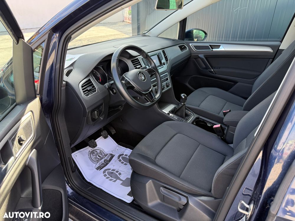 Volkswagen Golf 1.6 BlueTDI Trendline - 11