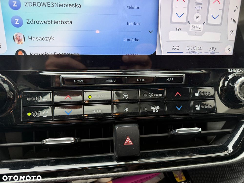 Toyota Highlander 2.5 Hybrid Executive - 10
