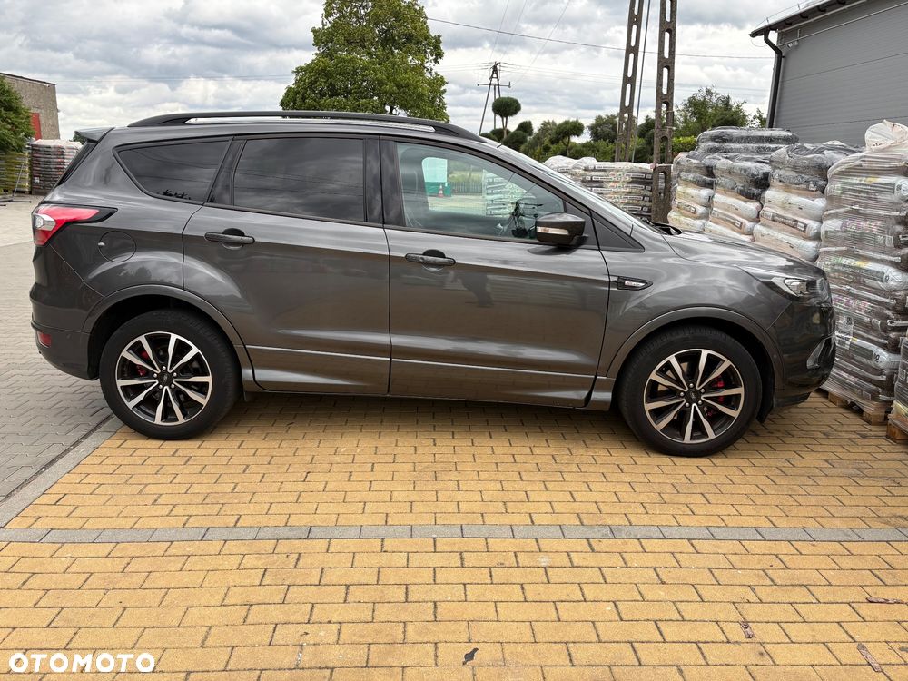 Ford Kuga 2.0 TDCi AWD ST-Line - 14