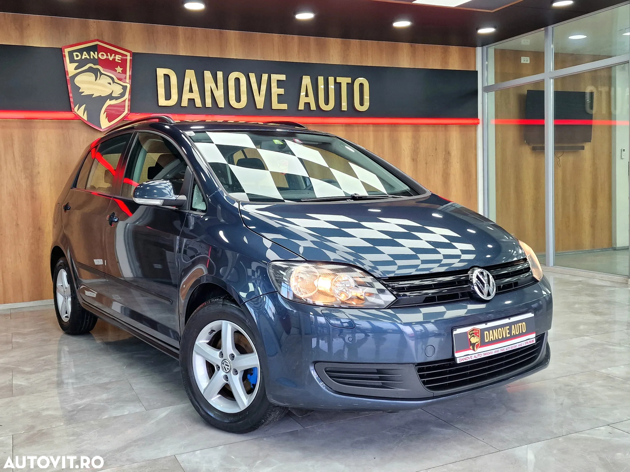 Volkswagen Golf 1.4 Comfortline - 3