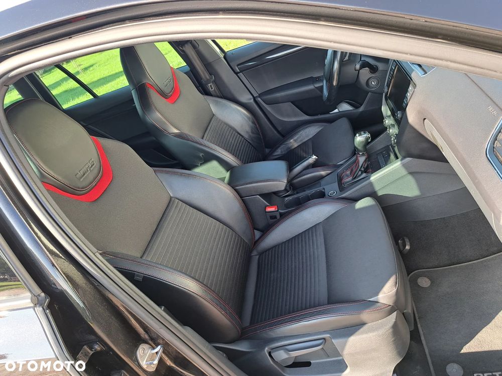 Skoda Octavia 2.0 TDI RS DSG - 12