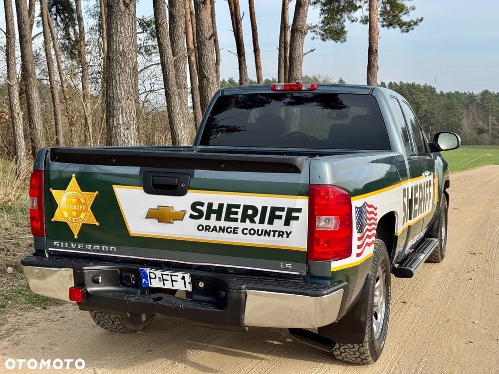 Chevrolet Silverado - 17