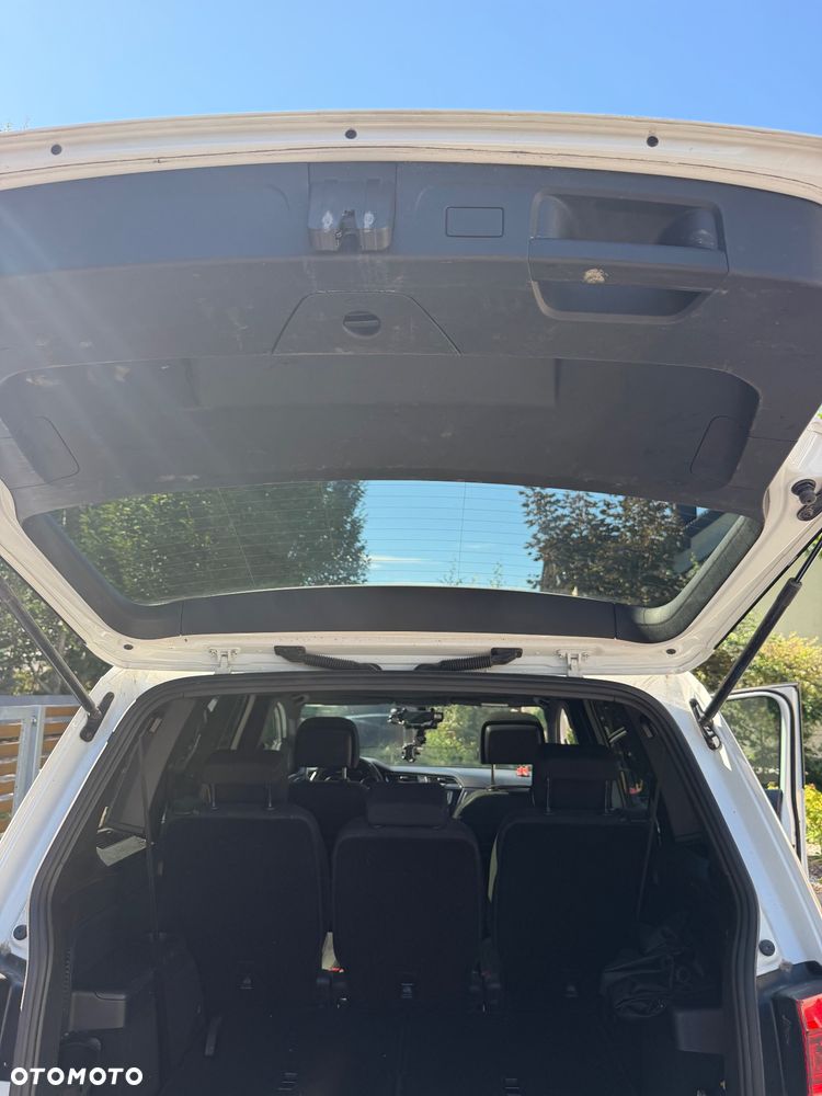 Volkswagen Touran 2.0 TDI BMT Highline DSG - 15