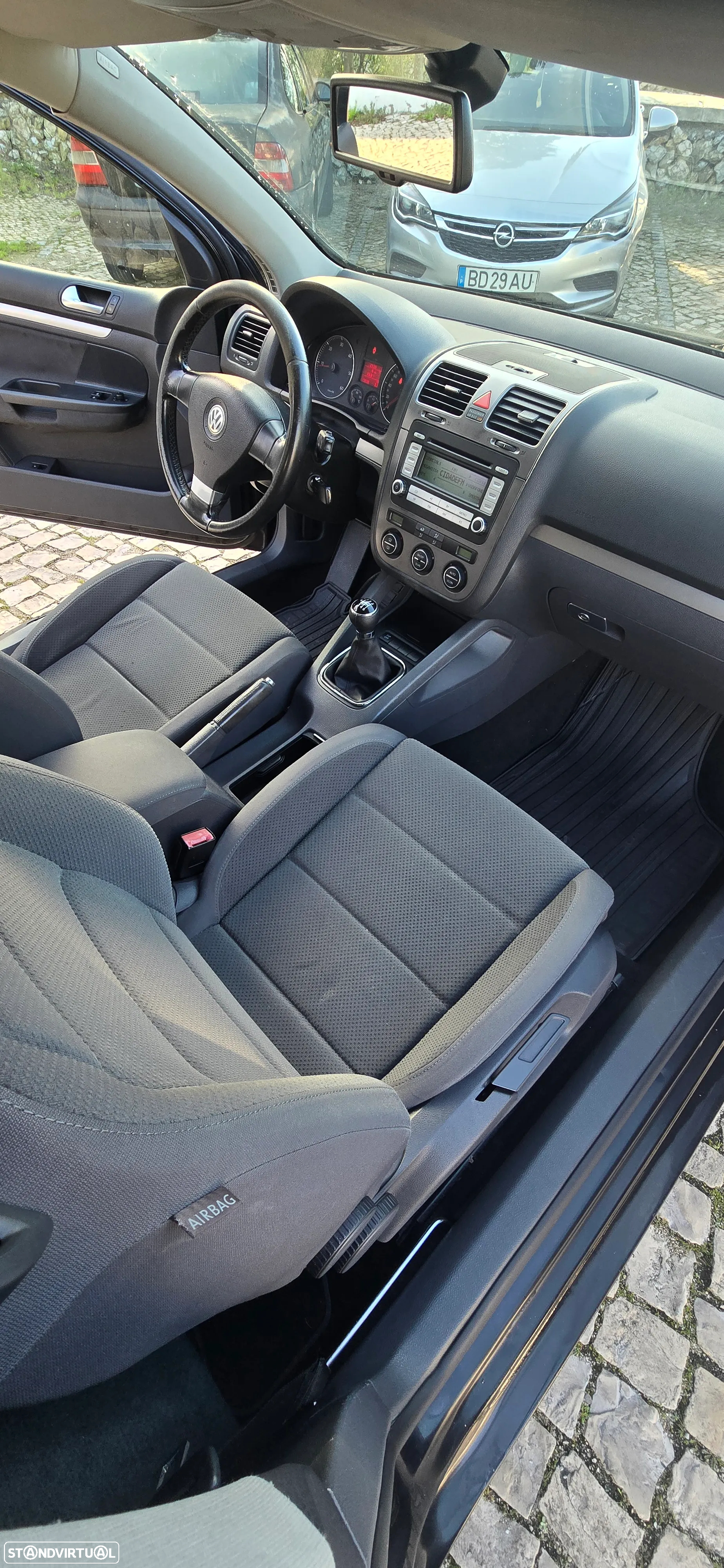 VW Golf V - 8