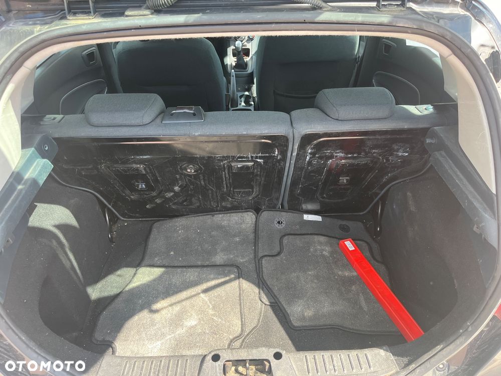 Ford Fiesta 1.25 Ambiente - 10