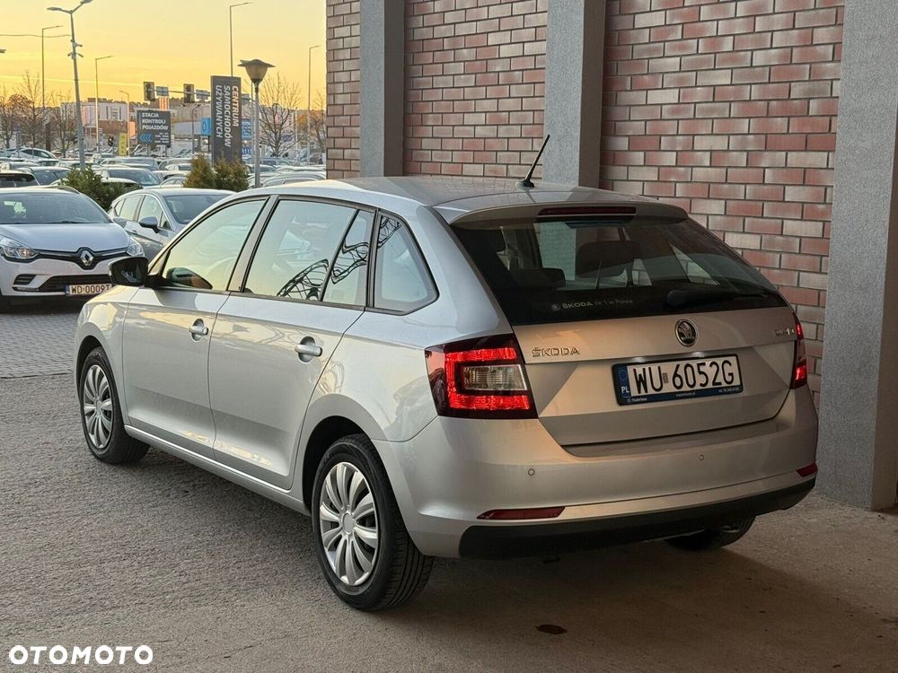 Skoda RAPID - 5