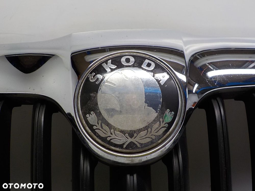 SKODA OCTAVIA II 1Z0 GRILL ATRAPA CHŁODNICY PRZÓD 1Z0853651C - 5