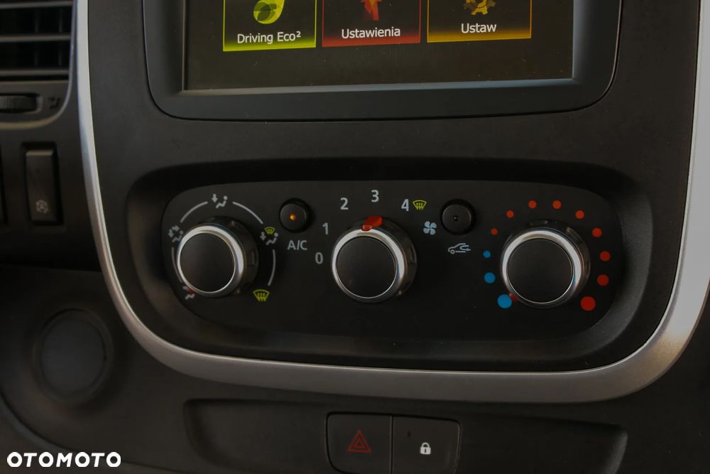 Renault Trafic - 24