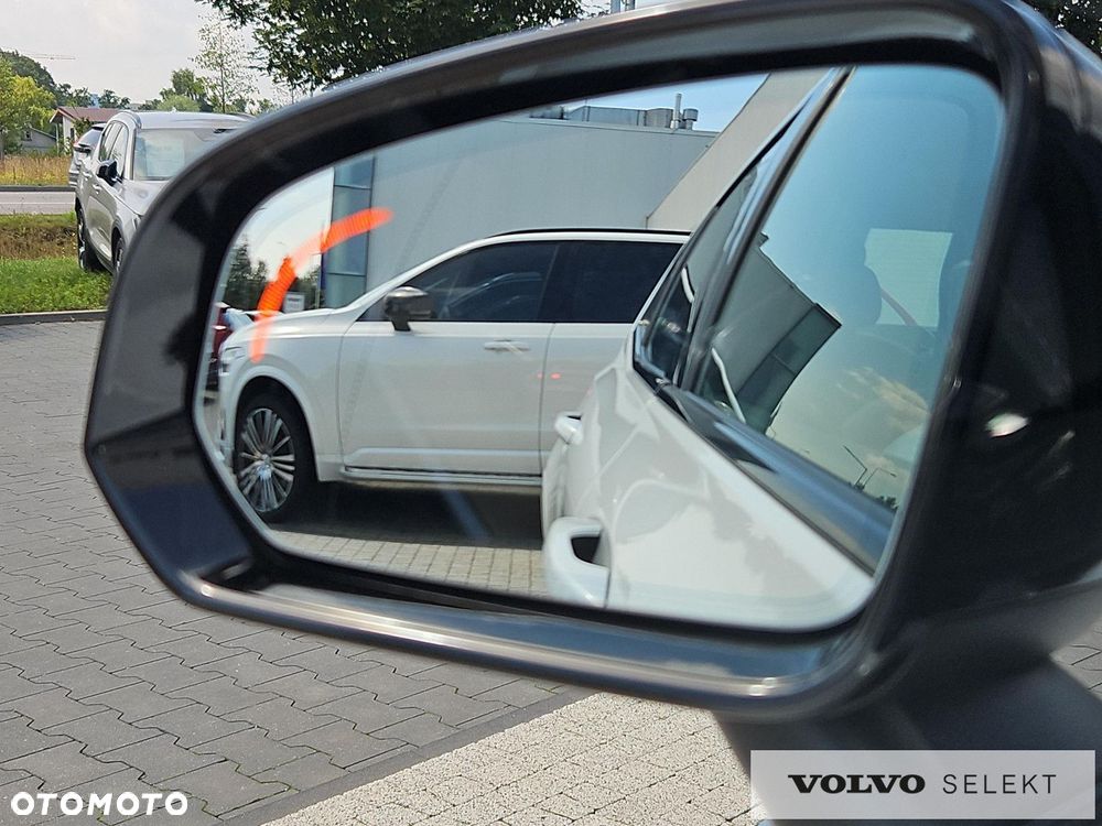 Volvo S60 B5 B AWD Ultimate Dark - 33