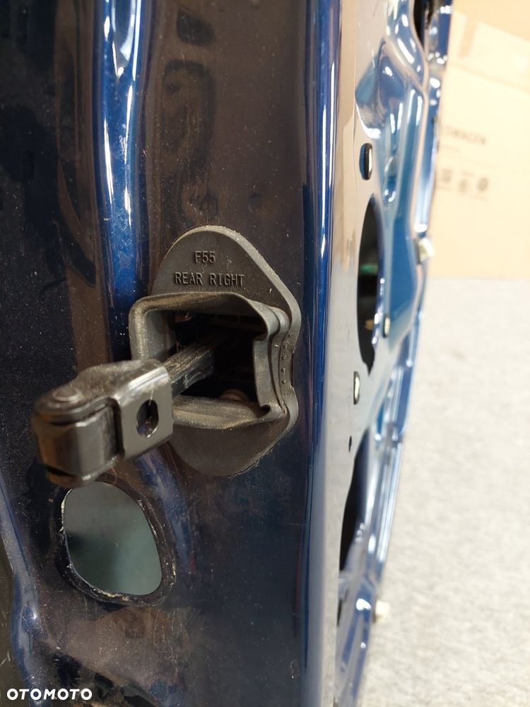 MINI F55 Drzwi Tylne Prawe B69 Deep Blue Metallic – OEM – Jak Nowe - 5