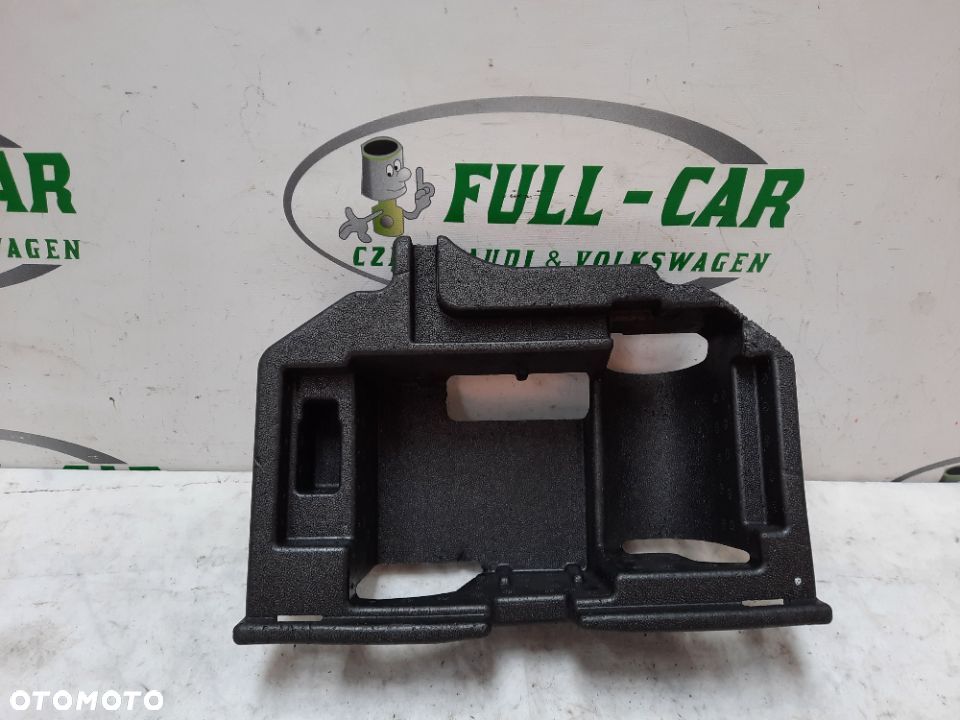 AUDI A4 B9 8W 2019r   STYROPIAN BAGAŻNIKA 8W0012169K - 1