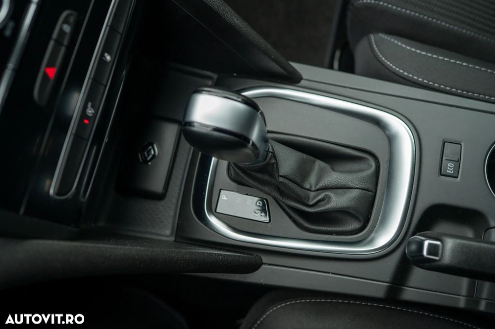 Renault Megane BLUE dCi 115 EDC Techno - 37