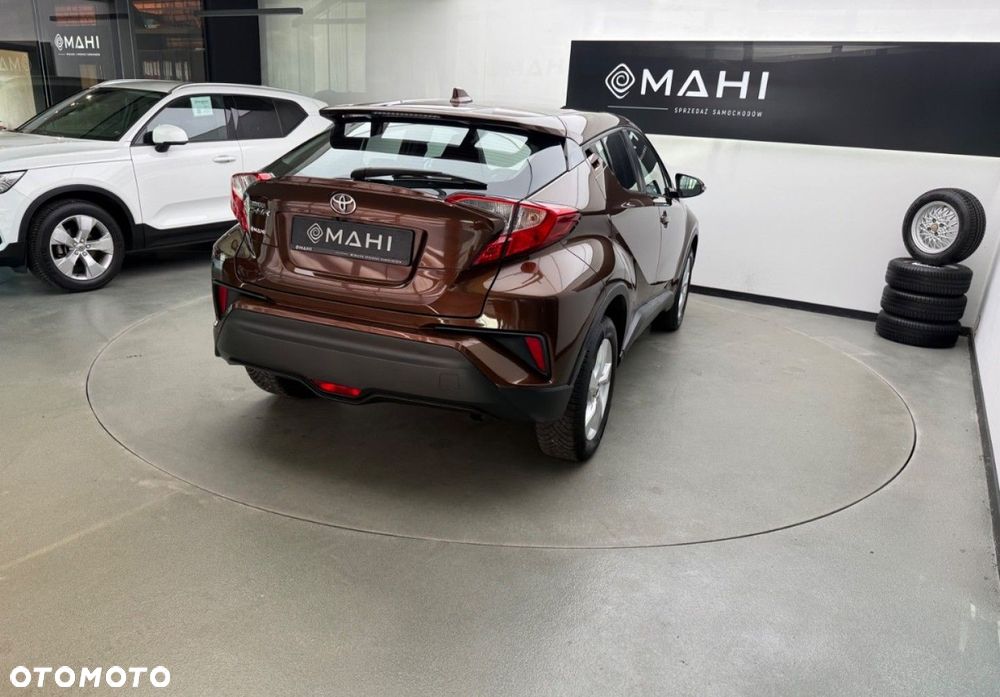 Toyota C-HR 1.2 Turbo - 11