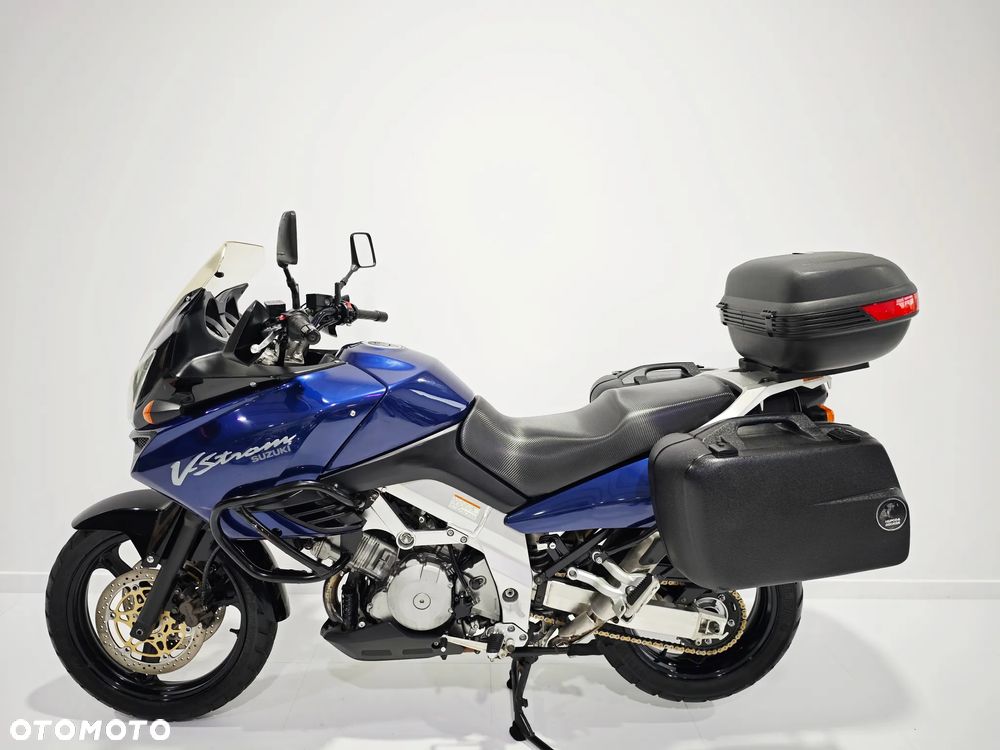 Suzuki V-STROM - 4