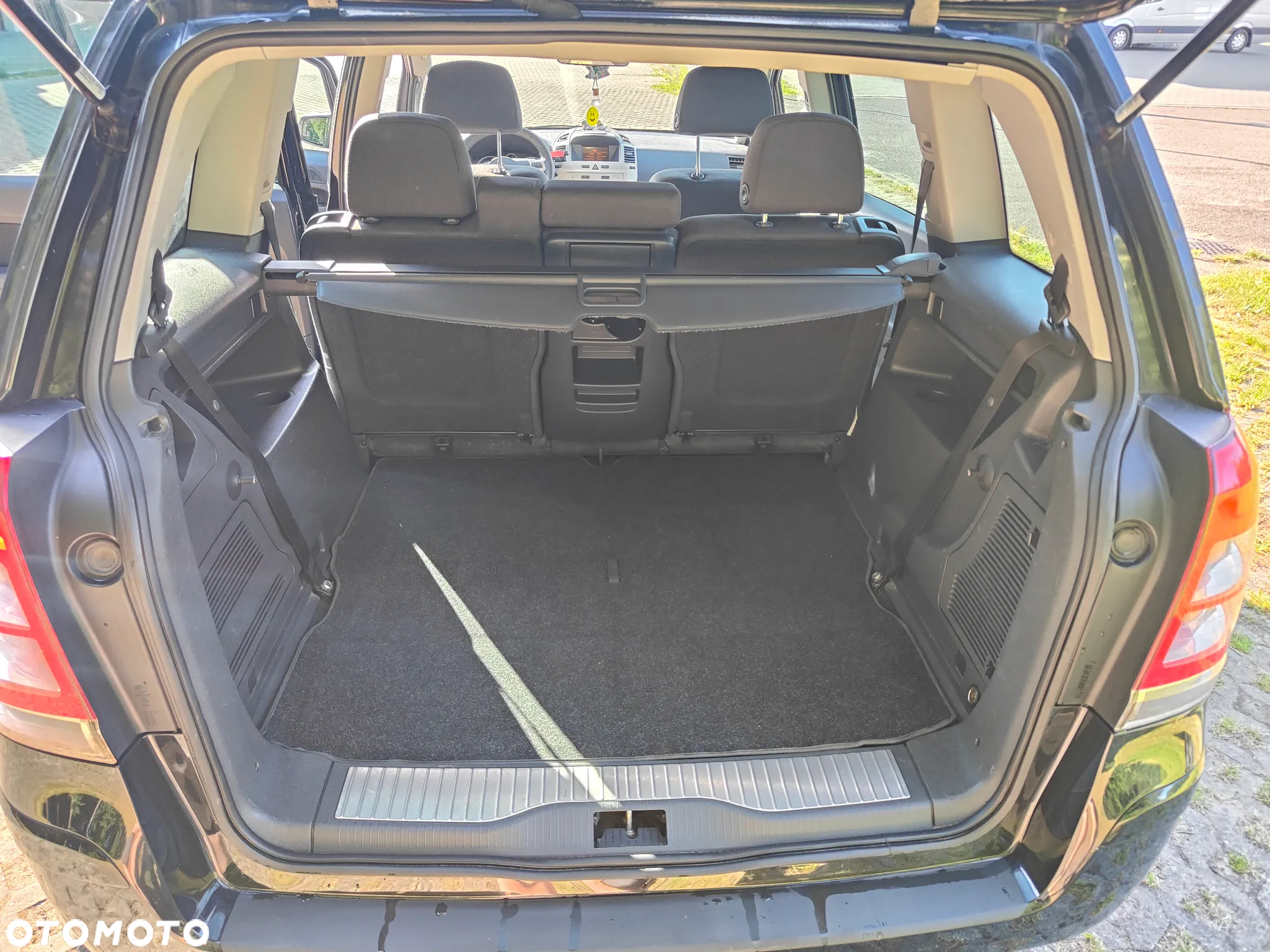 Opel Zafira 1.8 Enjoy - 6