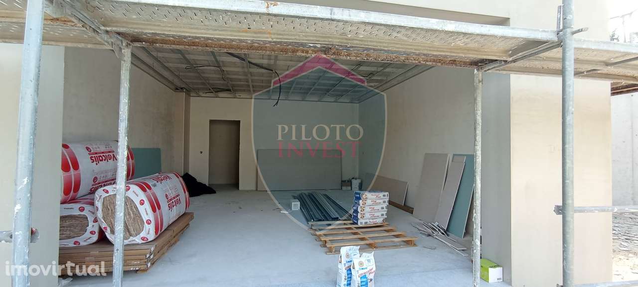 Moradia Geminada T3 Venda em São João de Lourosa,Viseu - Grande imagem: 3/29