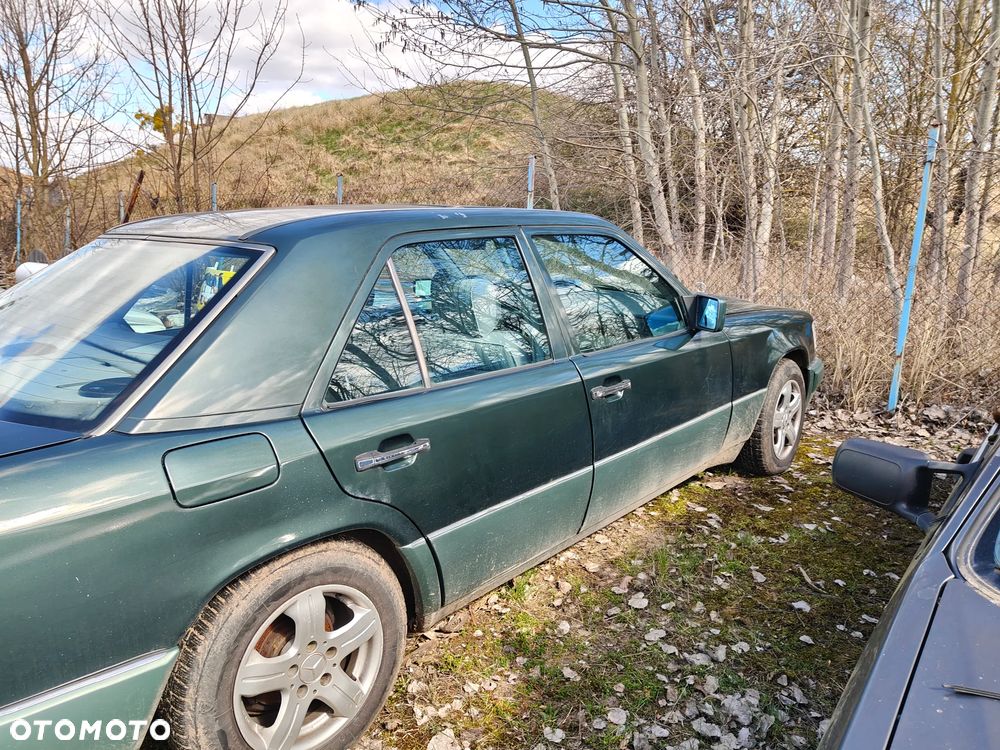 Mercedes-Benz W124 (1984-1993) - 2