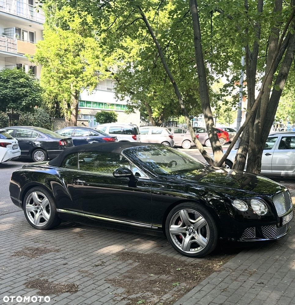 Bentley Continental GT - 14