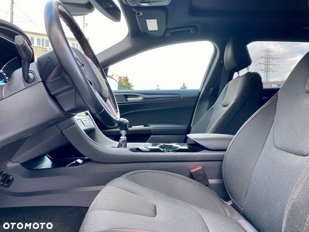 Ford Mondeo SW 2.0 TDCi ST-Line - 15