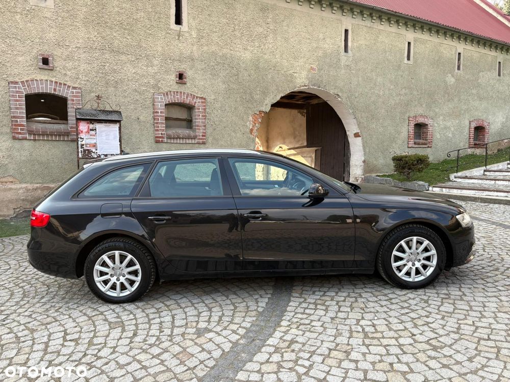 Audi A4 Avant 2.0 TDI DPF Ambition - 4